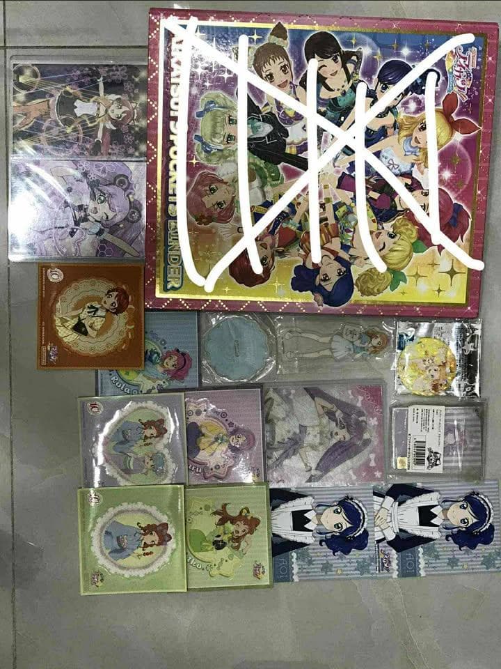 アイカツ カード 缶バッジ 大量 まとめ売り