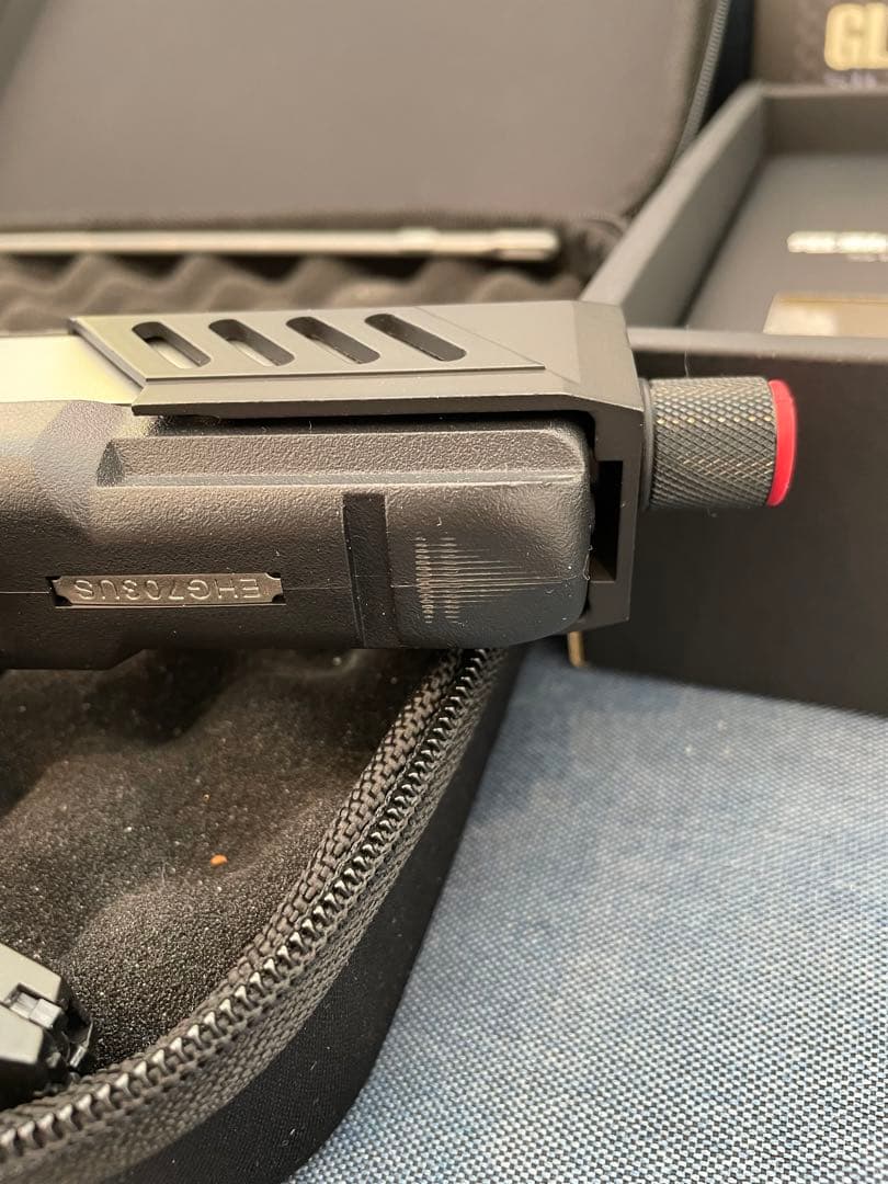 GLOCK 18C 電動ガン シルバー スライド ケース付き
