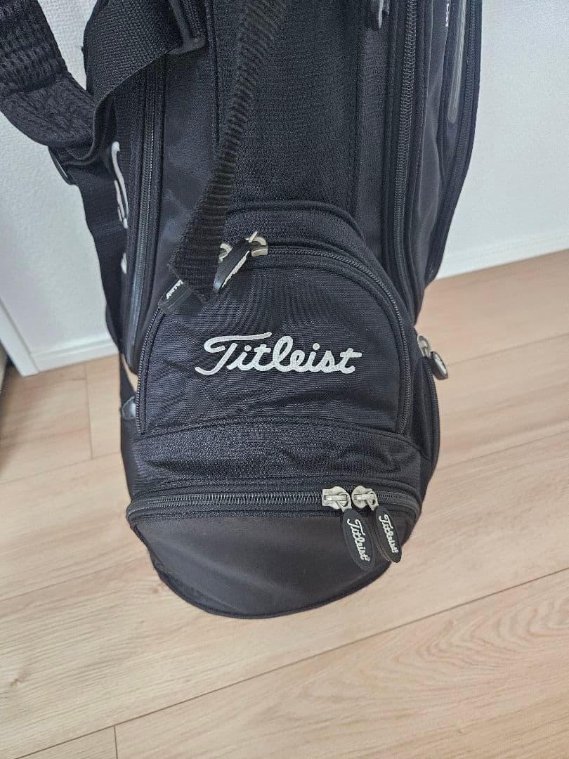 タイトリストスタンドキャディバッグ ブラック 8.5号