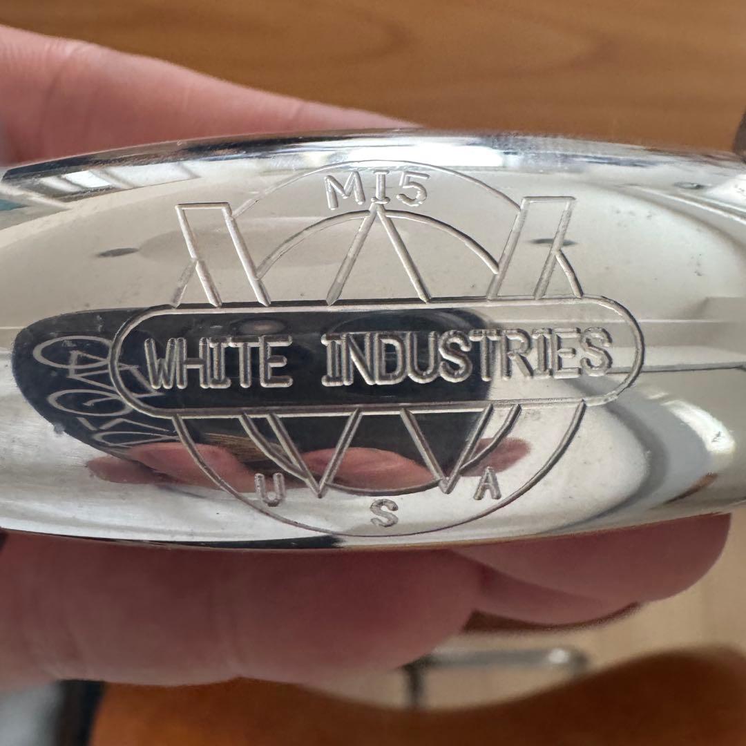 WHITE INDUSTRIES MI5 フロントハブ