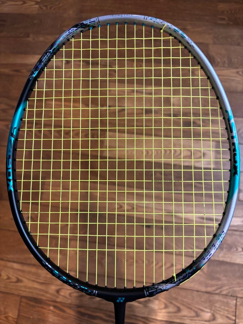 ヨネックス アストロクス88D PRO 4UG5