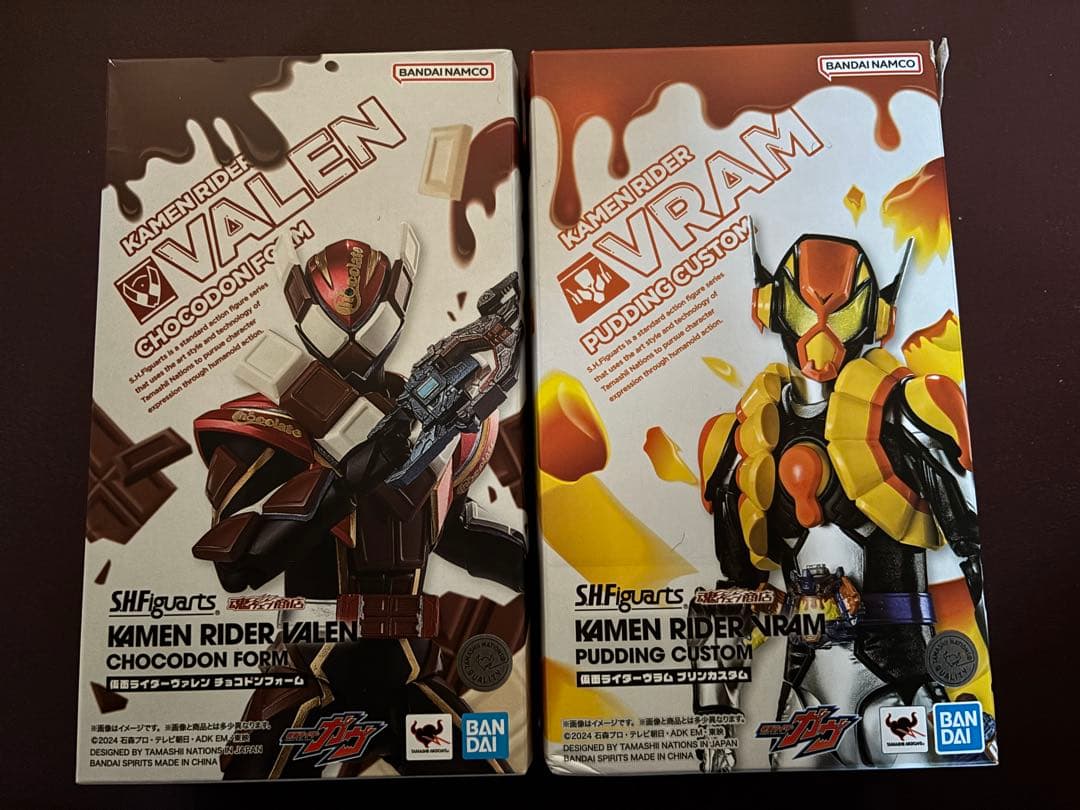 SHフィギュアーツ　仮面ライダーヴァレン　仮面ライダーヴラム