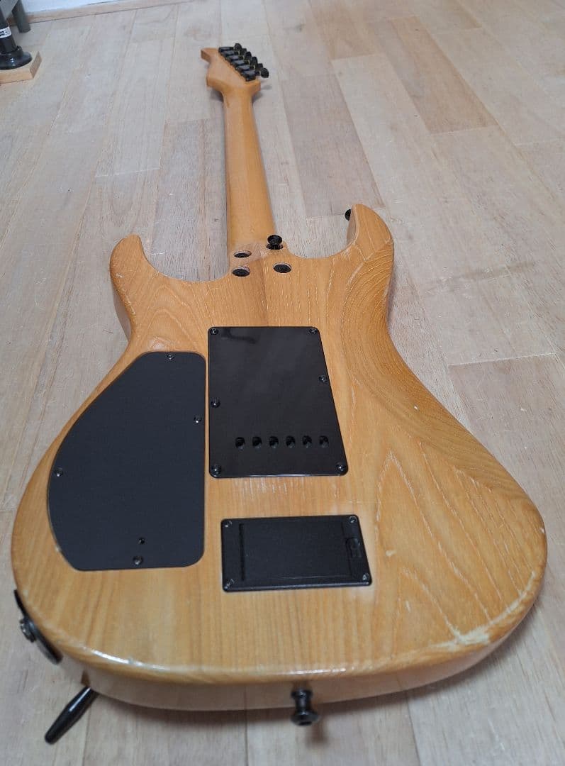 日本製　フェルナンデス　FR-75S　フルサスティナー　ダダリオ新品弦付