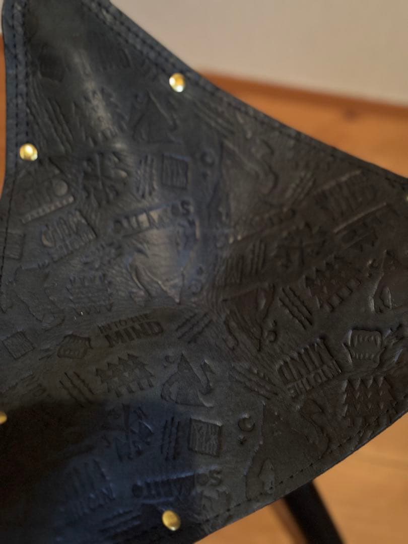 ソマチェア　スペシャルエンボス　ブラック