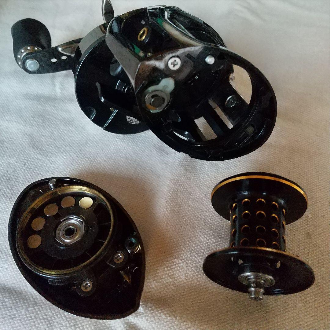 アブガルシア レボ エリートIB5 (右) 純正カスタム