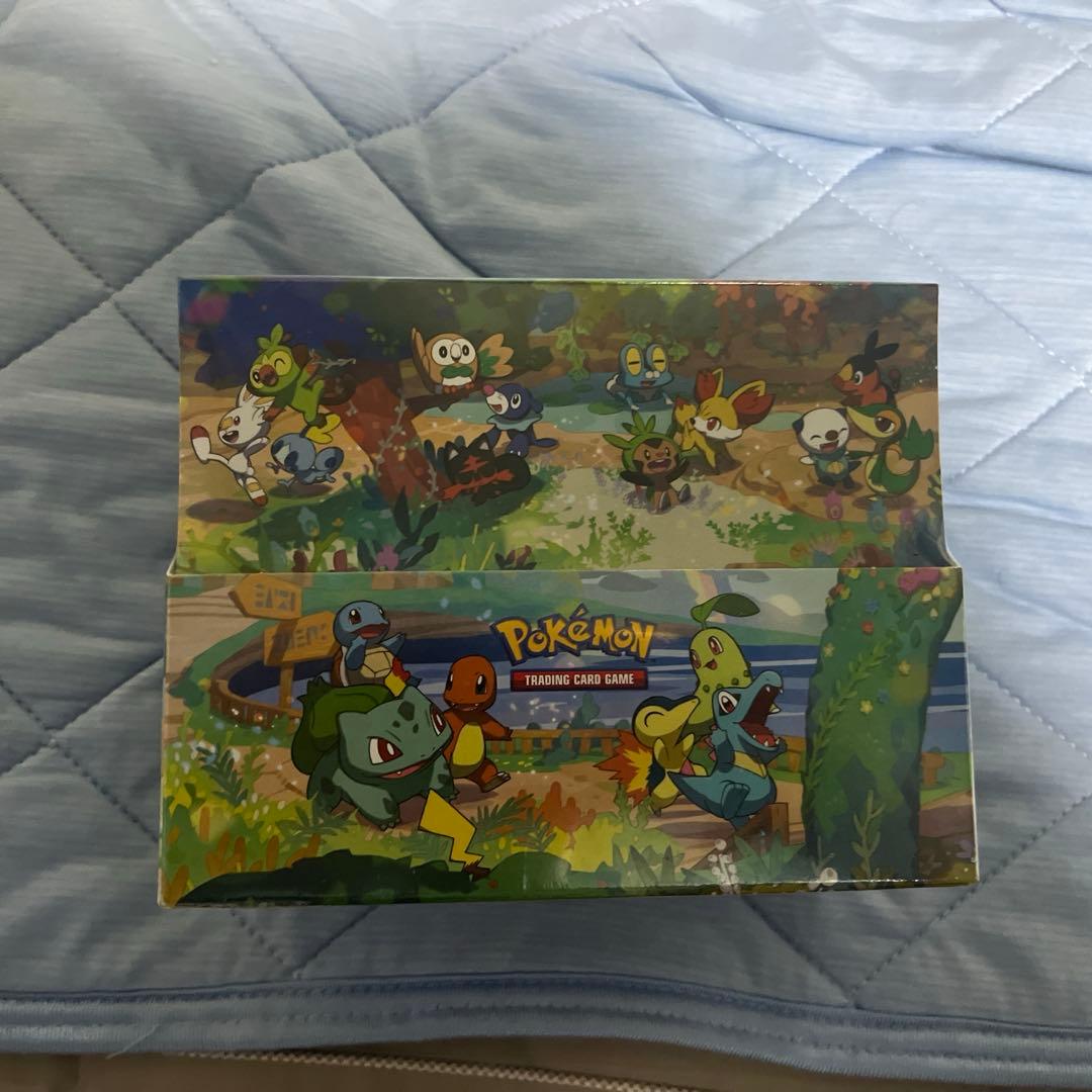 海外 ポケモンカード25th mini tins