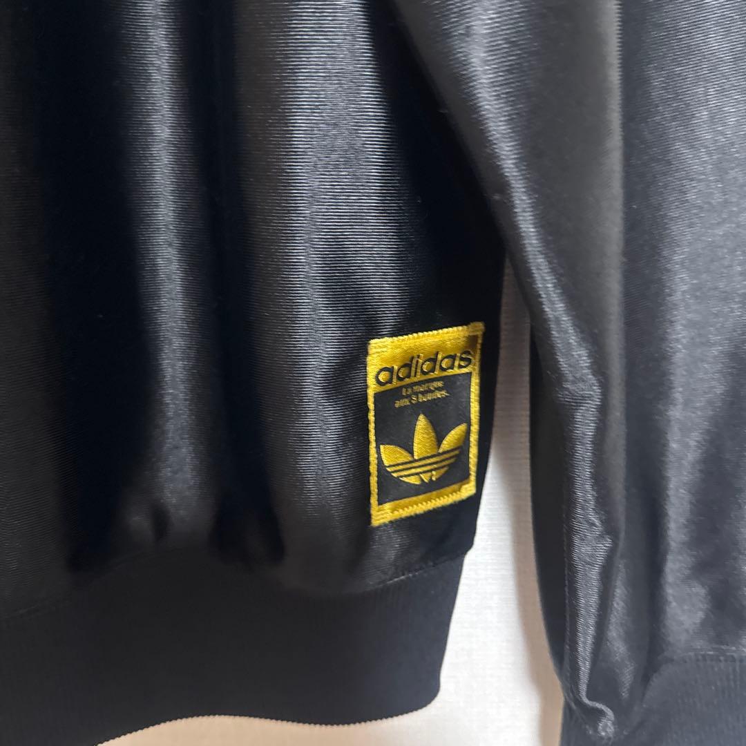 限定アディタスオリジナルスライフスタイル SST トラックトップ(ジャージ)