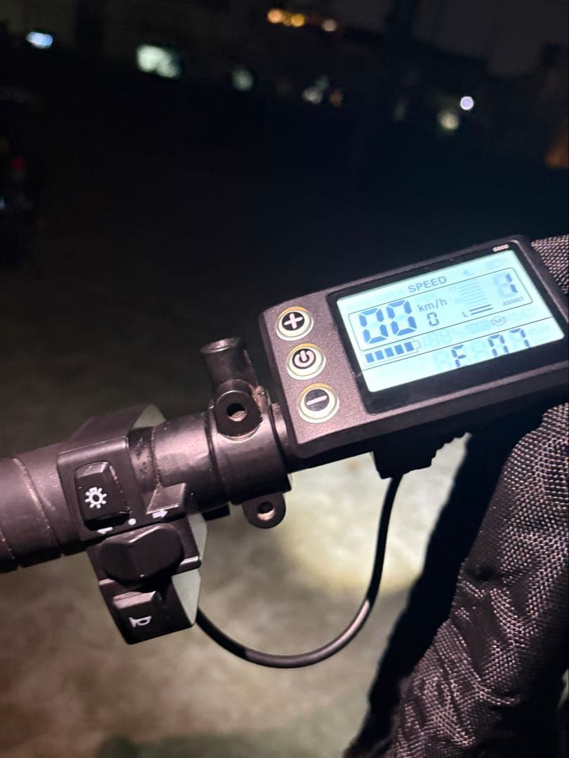 ジャンク品　SCOTTEB 電動アシスト自転車 e-bike折りたたみ式 黒