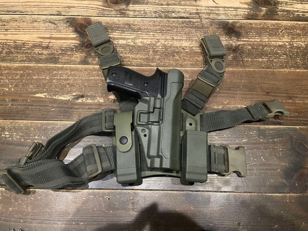 く*む様 東京マルイ　ガスブローバック　シグ　P226