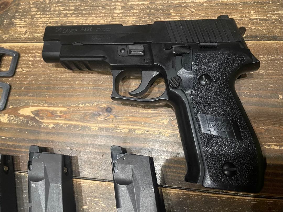 く*む様 東京マルイ　ガスブローバック　シグ　P226