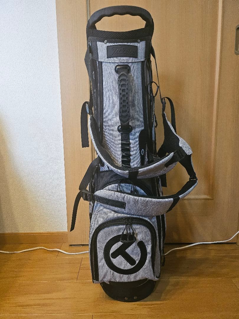 スタンド式ゴルフバッグ グレー・ブラック