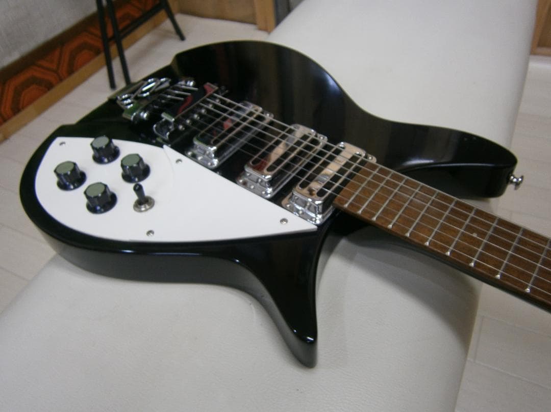 値下げ・アリア・プロⅡ？＜リッケンバッカー・325モデル＞ブラック