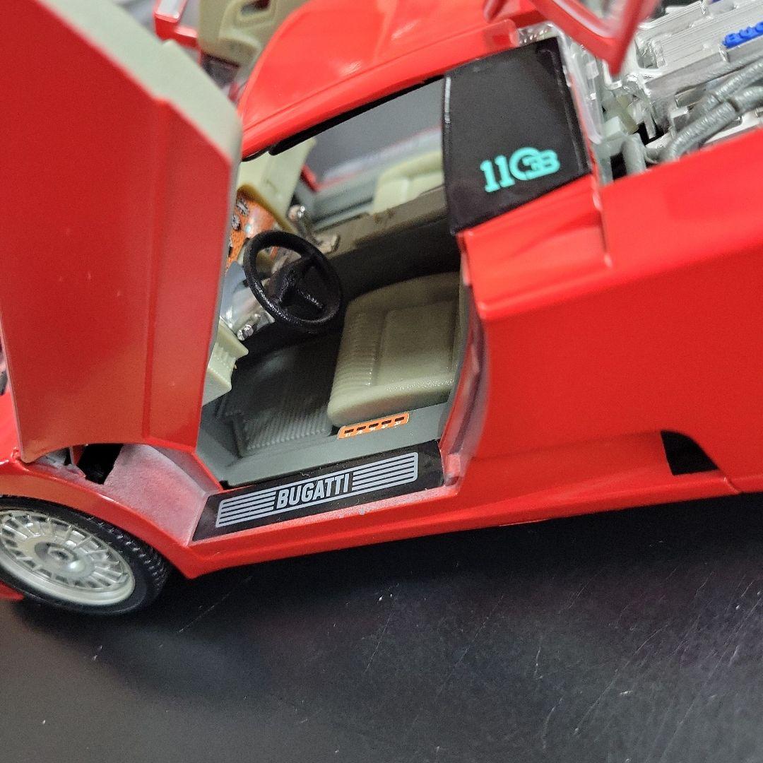 美品　ブガッティ　モデルカー 1/24 スケール　イタリア製希少