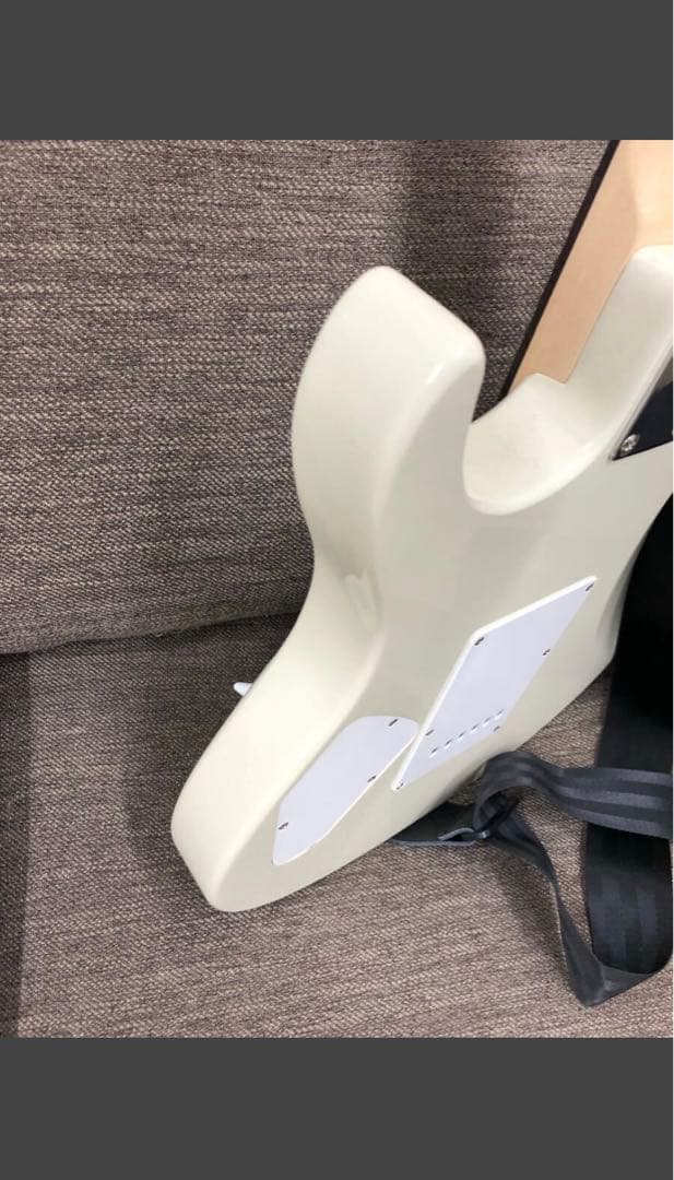 Yamaha Pacific 112vエレキギター アイボリー ギターケース付き