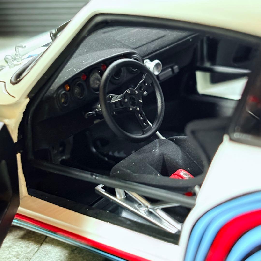 1/18 EXOTO ポルシェ 935 マルティニ レーシング 1976