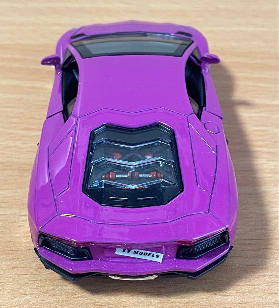 北箱　ミニカーランボルギーニ アヴェンタドール パープル