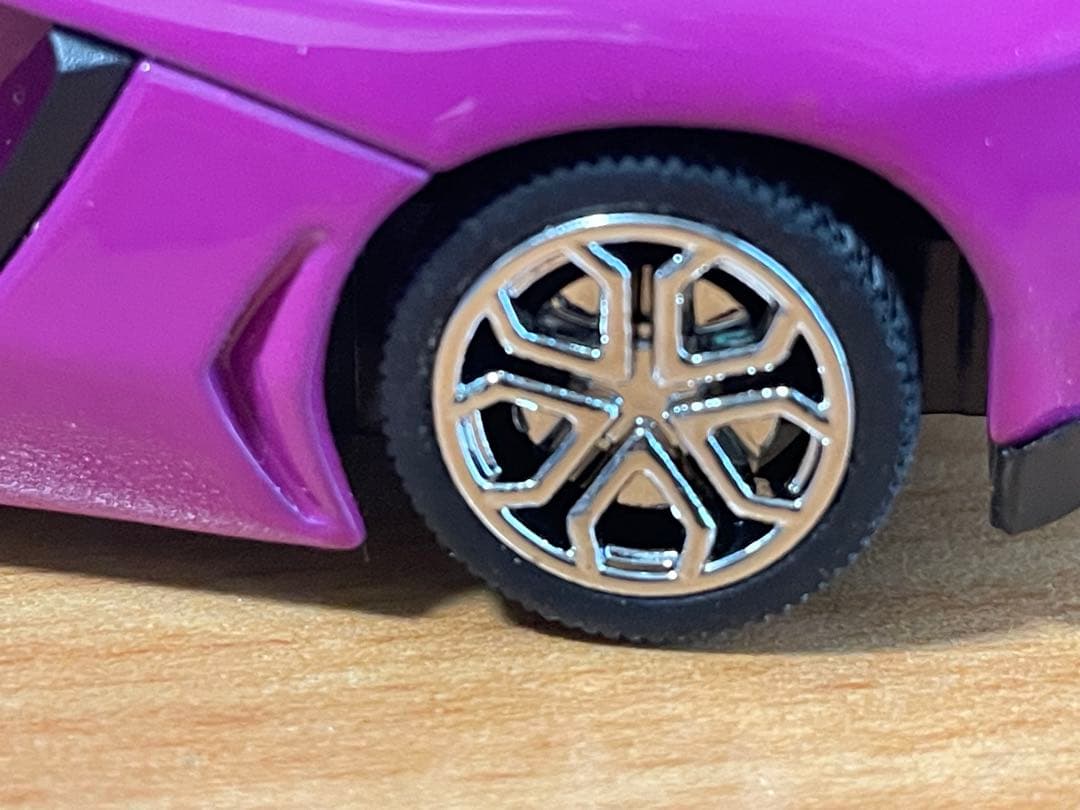 北箱　ミニカーランボルギーニ アヴェンタドール パープル