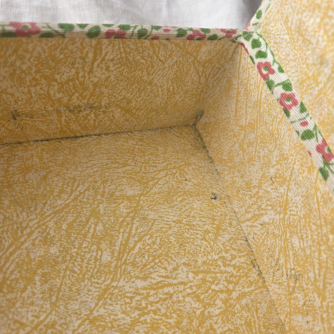 フランス　アンティーク　カルトナージュボックス　ピンクの小花　スクエア