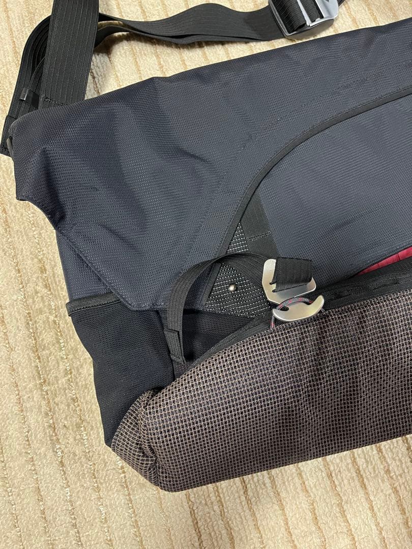 KLÄTTERMUSEN クレッタルムーセン　メッセンジャーバック