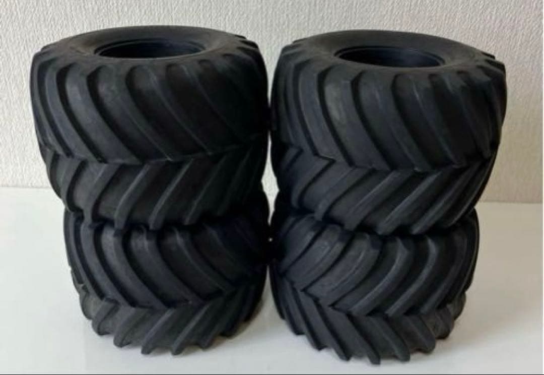 M*i様 ❗️２月限定　ホイールをプレゼント❗️ タミヤ　クラッドバスター　タイ