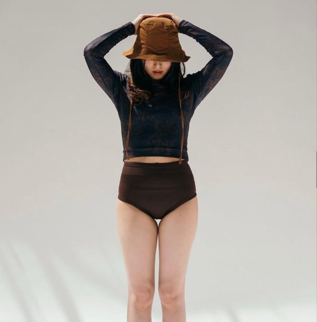 alam swimwear ロングスリーブラッシュseeaロンハーマン