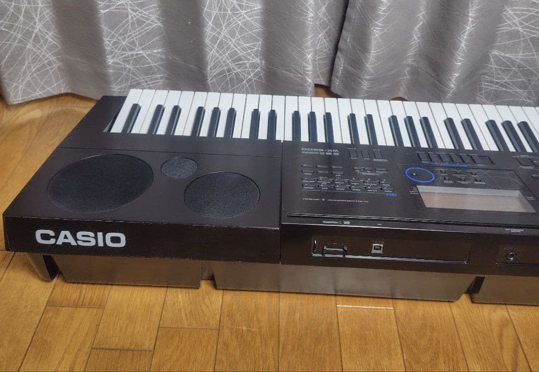 CASIO 電子キーボード WK-6600 76鍵盤 カシオ　700内蔵音色