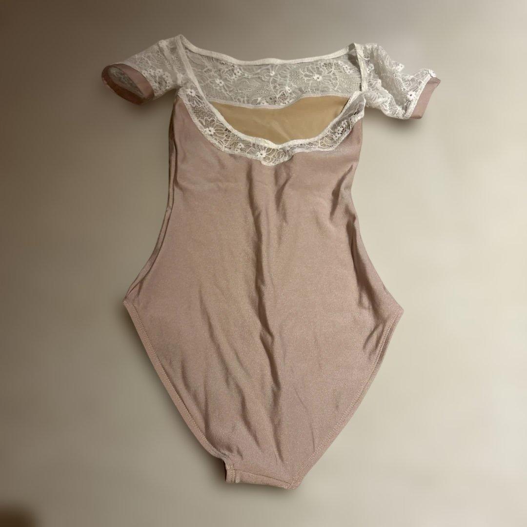 デラロミラノ　 レース半袖バレエレオタード