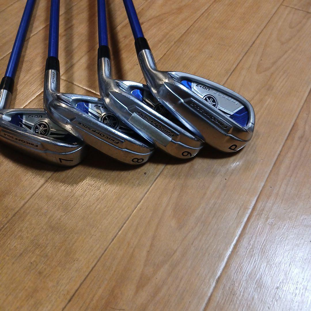アイアンセット 4本 シルバーと青