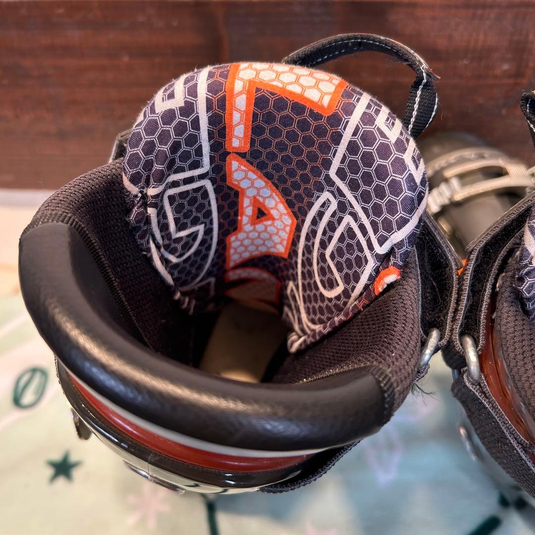 ◇状態良好◇ SALOMON 99cm ブーツ　LANGE 24.5cm