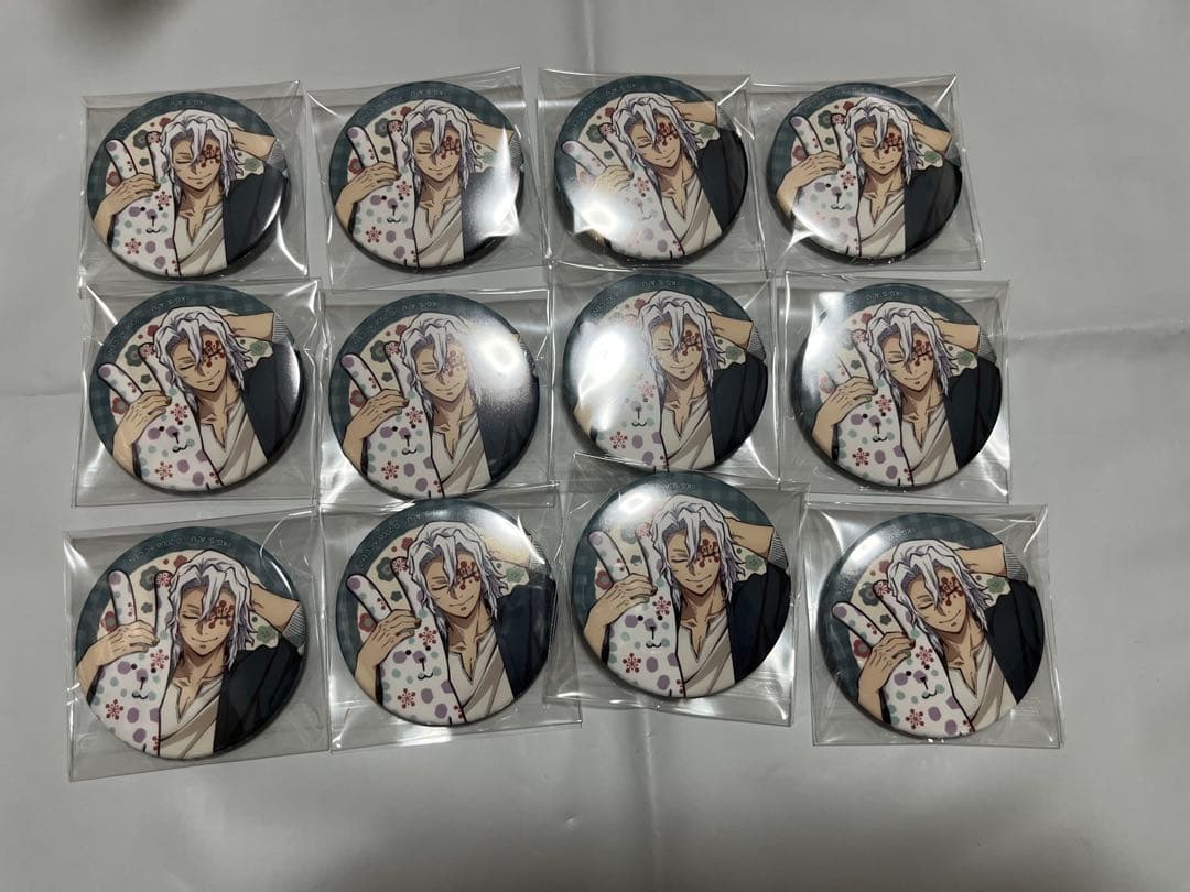 本日限定値下げ 鬼滅の刃 宇髄天元 缶バッジ クラフトホリック 12点