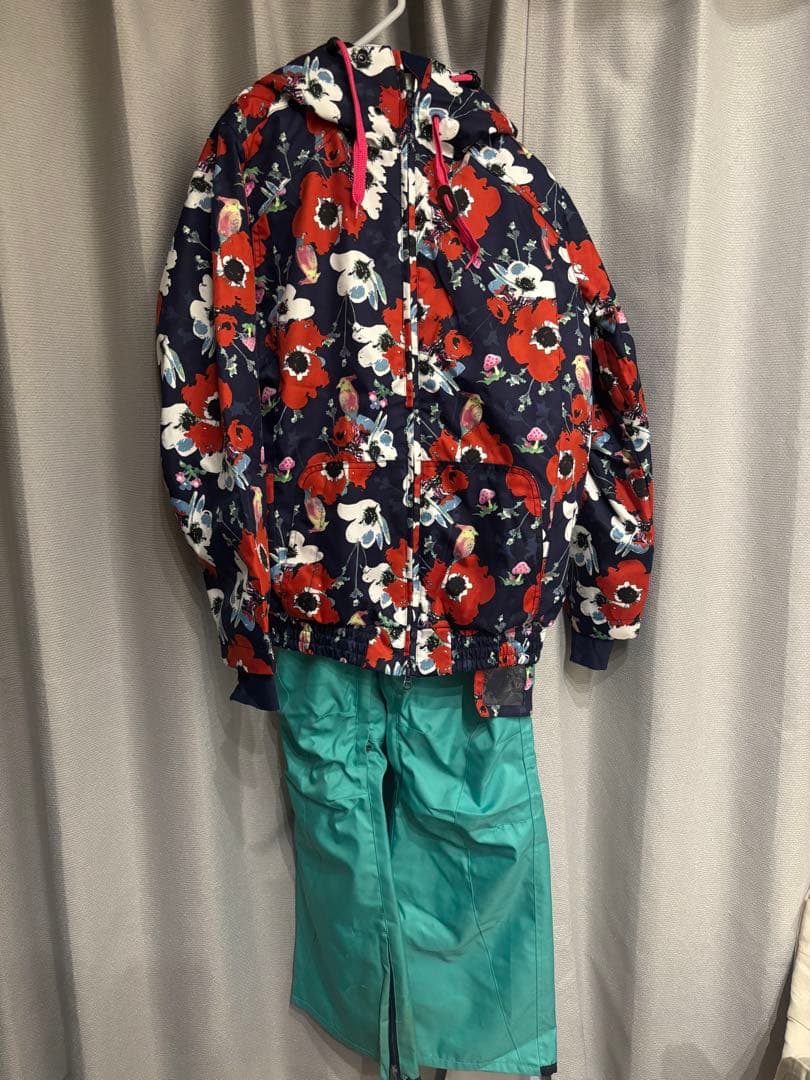 【レア】スノーボードウェア　上下セット　ネイビー花柄　スカラー