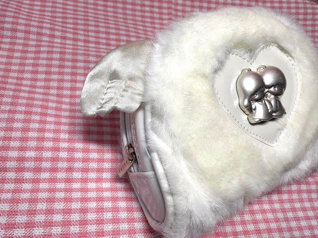 超激レア　未使用　1999年　キキララ ボア　ファー　ポーチ　エンジェル　非売品