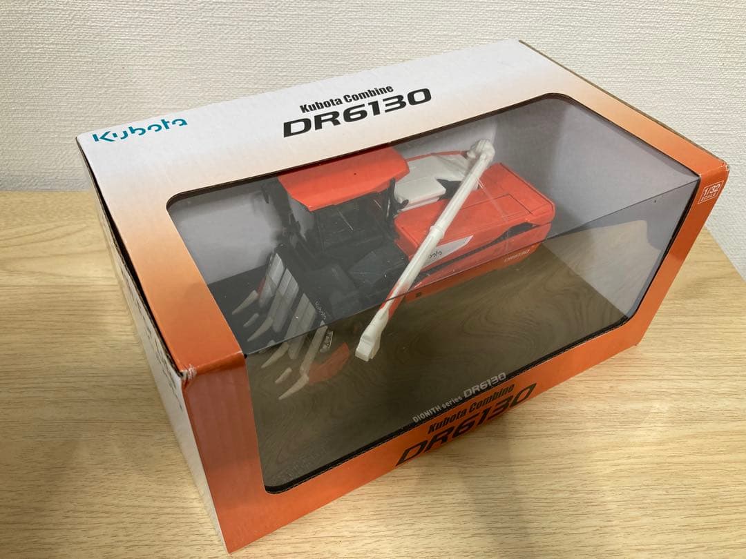 Kubota DR6130 1/32スケール　クボタ　コンバイン　新品　未開封