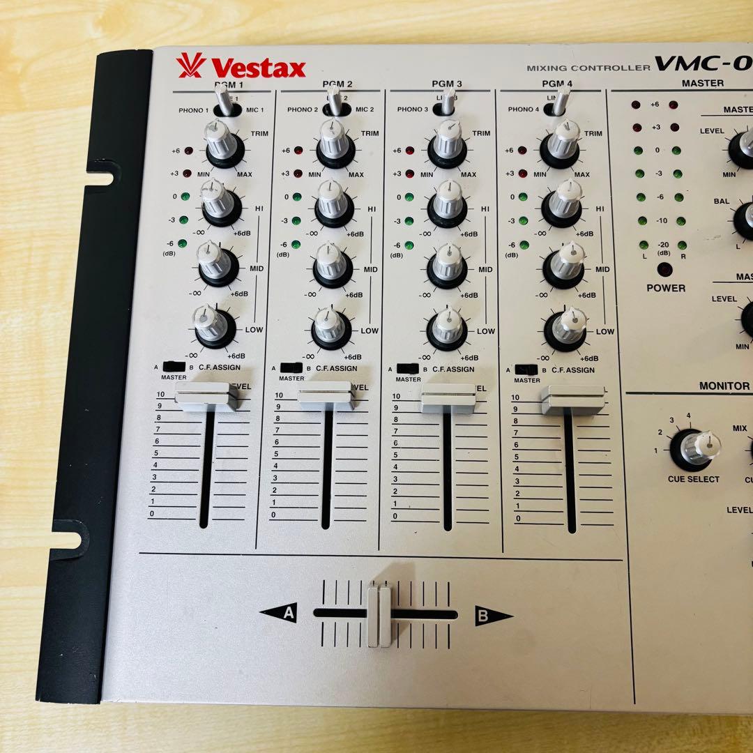 【ジャンク品】Vestax VMC-004 DJミキサー　通電確認済　※本体のみ