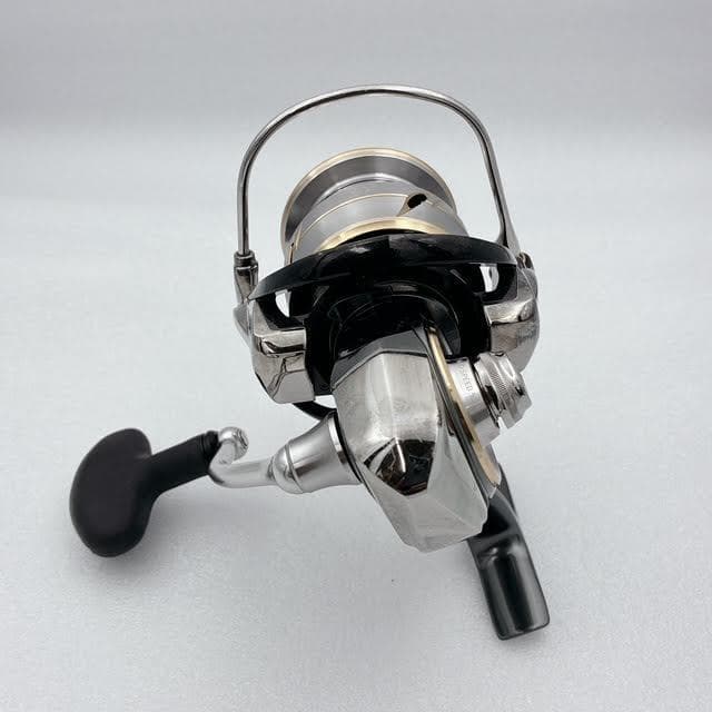 概ね美品✨DAIWA ルビアス LUVIAS LT4000-C スピニングリール