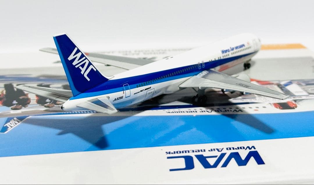 全日空商事 1/400 B767-300ER WAC 激レアモデル