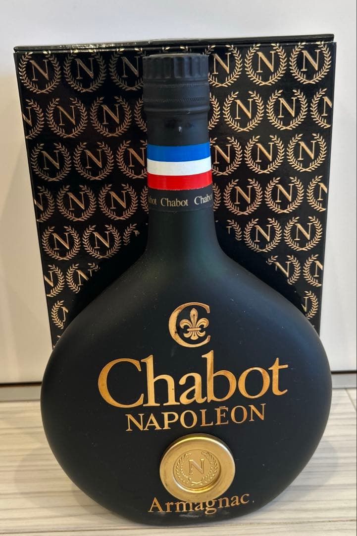 ヘネシーXO金キャップ　おまけシャボットナポレオン1本付