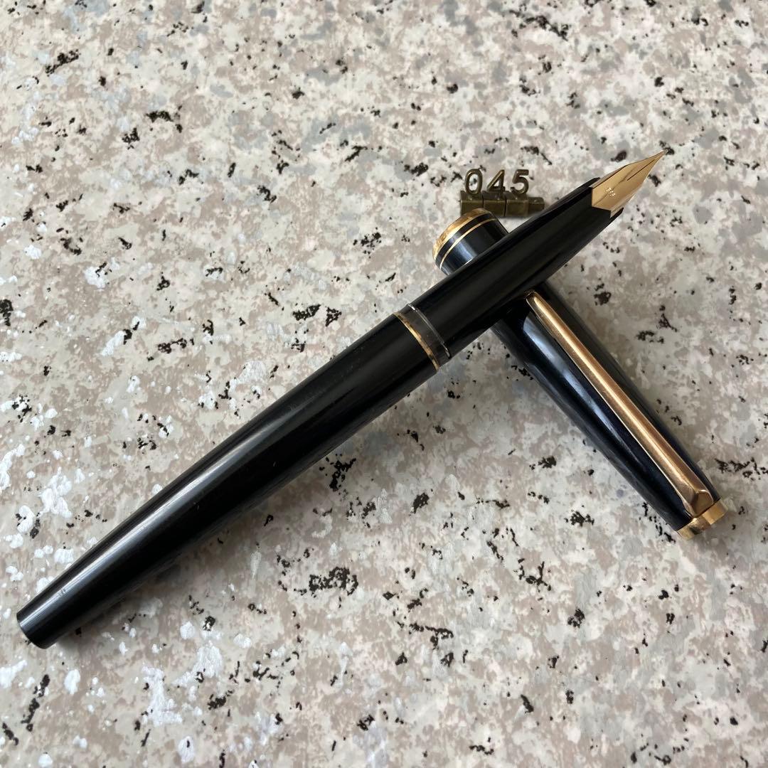 #045 オーバーホール済み 万年筆 モンブラン MONTBLANC 14k