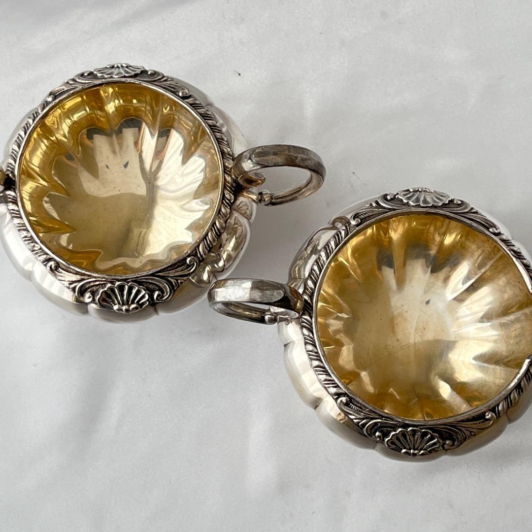 【Old English】メロンフォルムのミルクジャグ / シュガーボウル