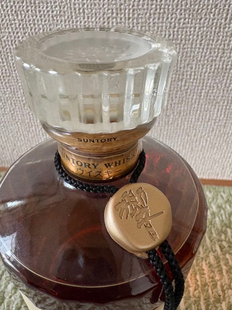 サントリー ウイスキー　響　初期　ゴールドラベル