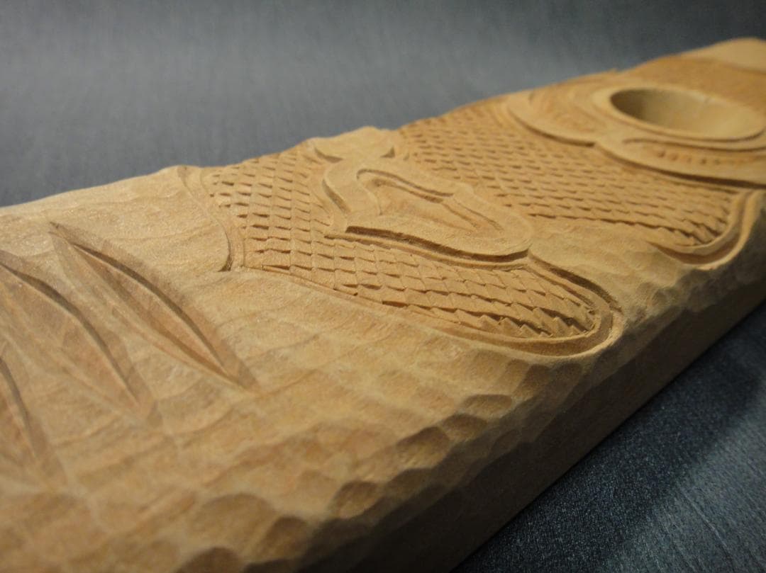 貝澤徹 作 『ワインラック』 二風谷　木彫り 彫刻 木彫り アイヌ美術　鱗彫り