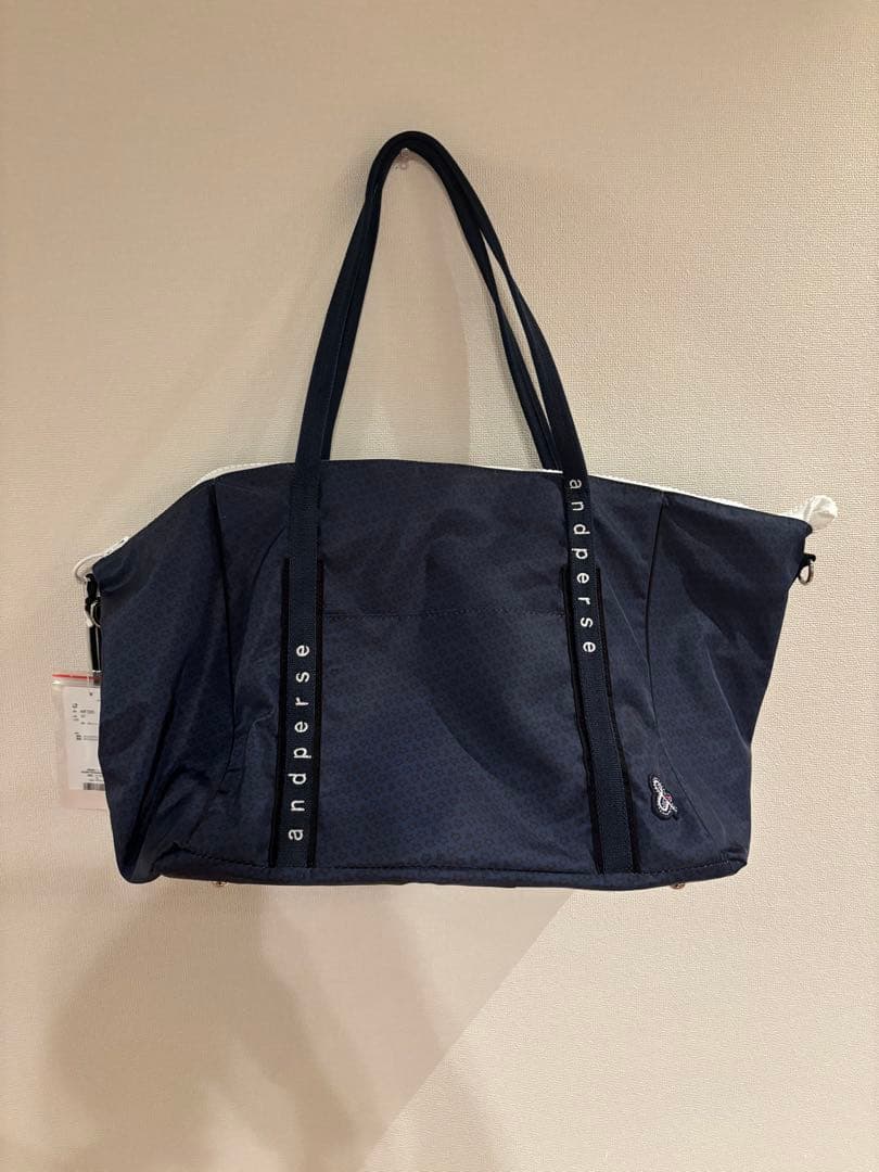 and per se ポストンバッグ AUF7225 ネイビー