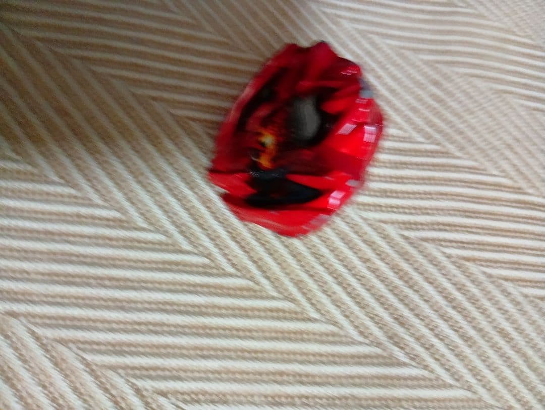 ベイブレードx　ドランバスター　メタルコートレッド　ベイブレード