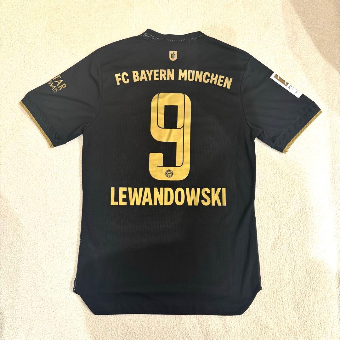 FCバイエルン・ミュンヘン #9レヴァンドフスキ アウェイジャージ