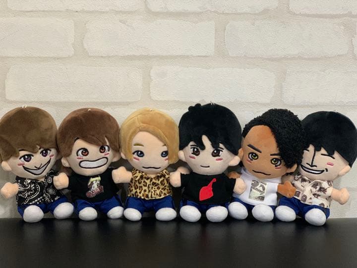 ちびぬい　Aぇ!group   aぇ　服　衣装