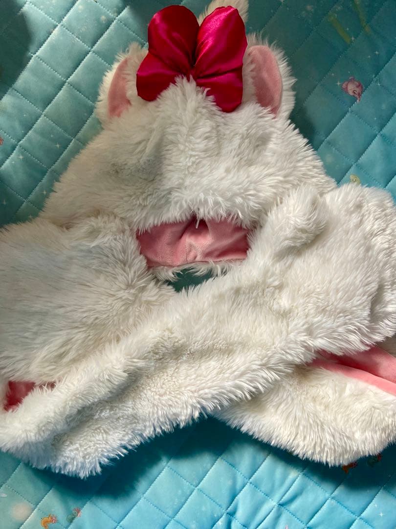 ユニコーンデザインのファー帽子