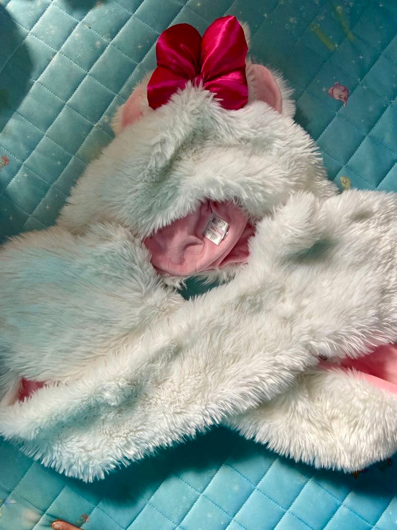 ユニコーンデザインのファー帽子