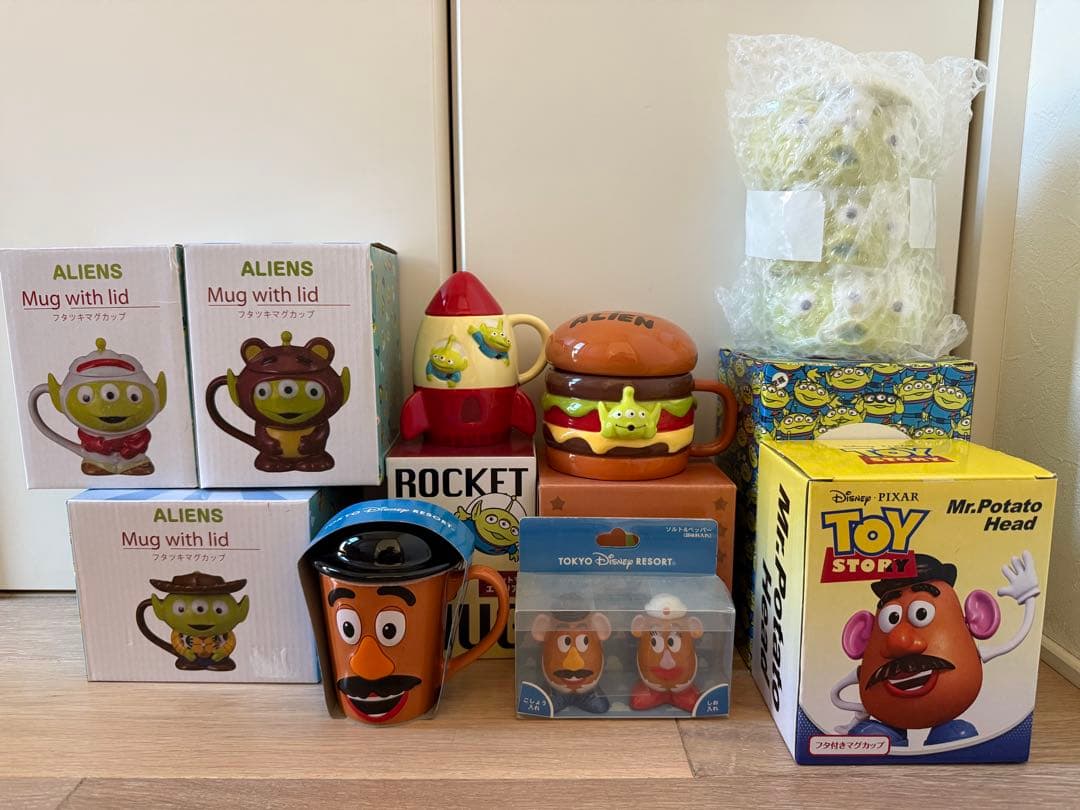 エイリアン マグカップセットとMr. Potato Head トイストーリー
