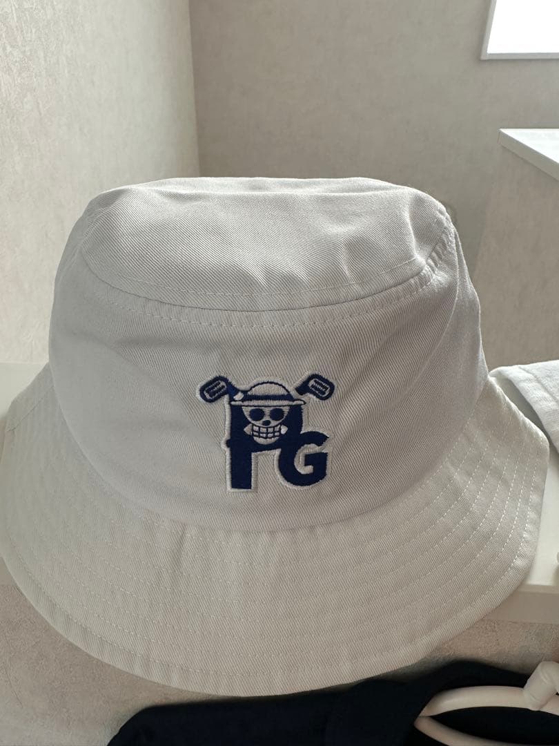 PEARLY GATES ×ワンピース　ポロシャツ・ハット・タオル3点セット