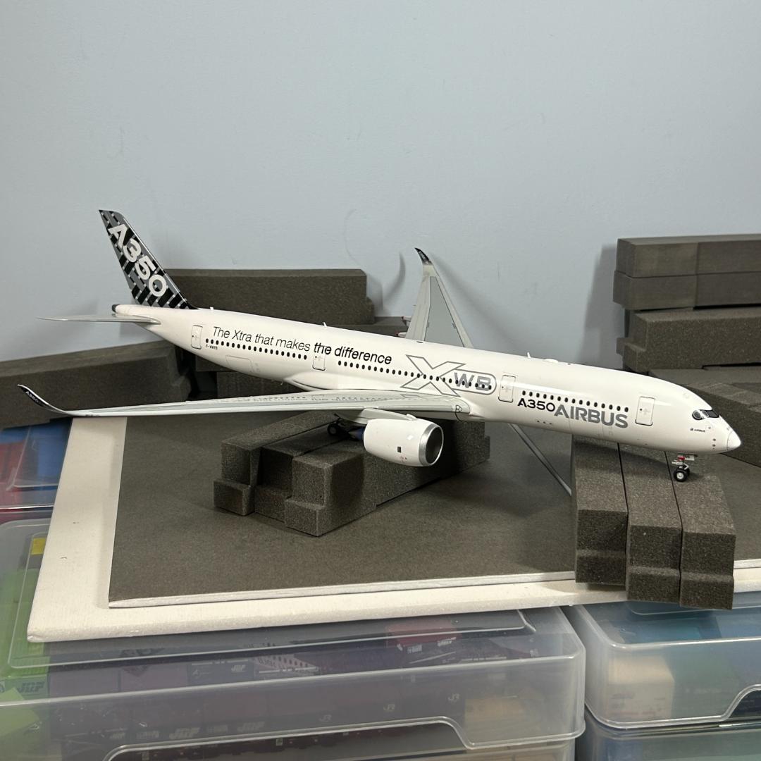 1/200 エアバス A350-900 XWB レジ F-WWYB